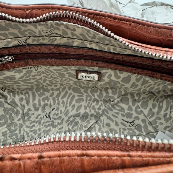 Guess Purse Handbag Hobo with Tassel Cognac Brown - Picture 5 of 7